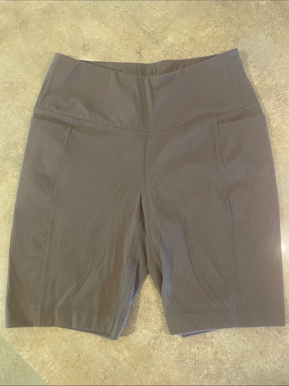 Mondetta Ribbed High-Waist Bike Shorts - Gray